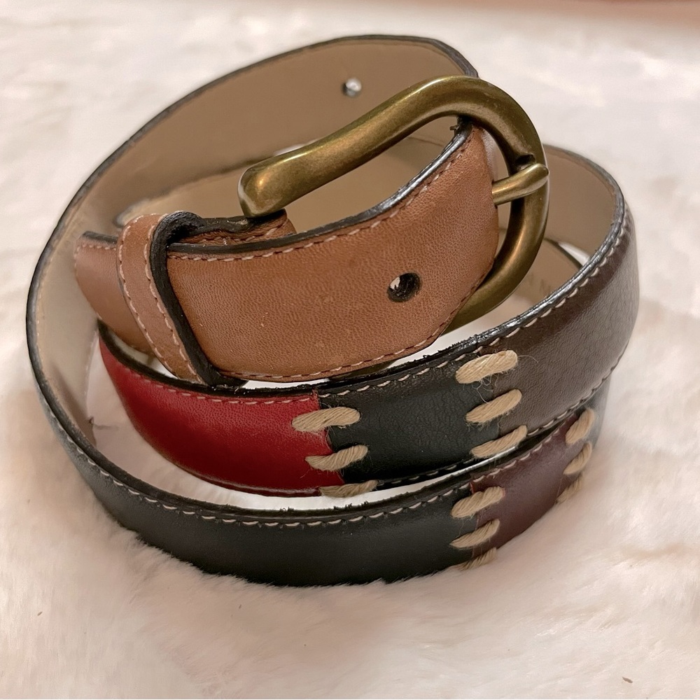 Dockers color-block leather equestrian belt with brass stirrup buckle, L